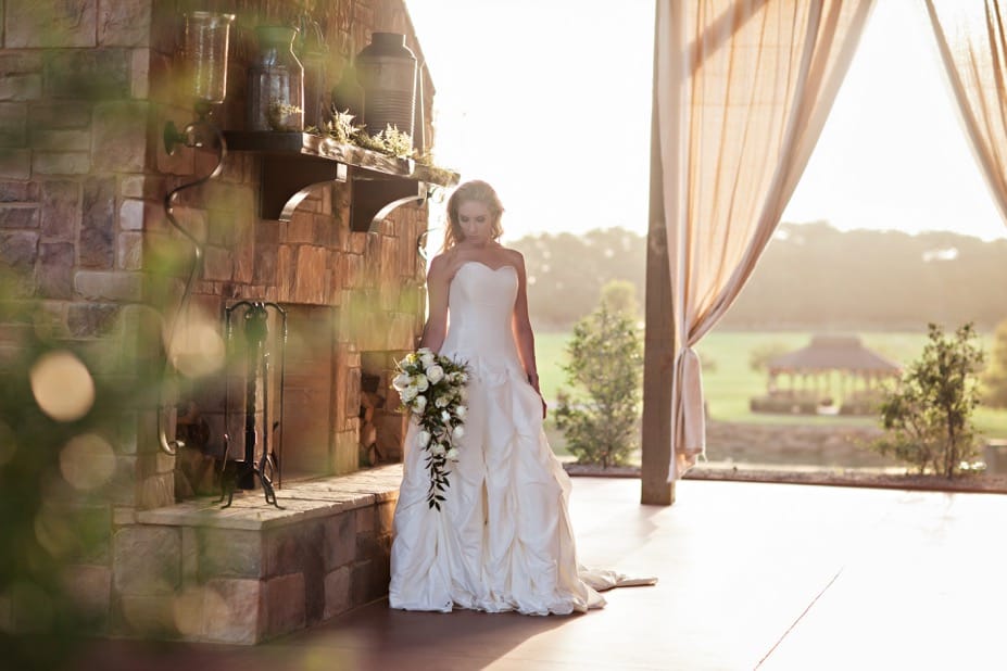 Beatiful curtains in the barn